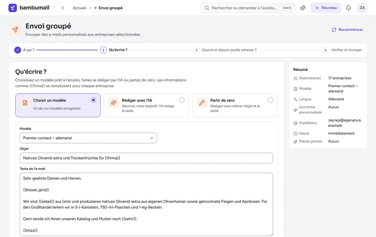 Étape de rédaction de l’écran Envoyer un e-mail : un modèle avec des champs de personnalisation et, à droite, le résumé de l’envoi.